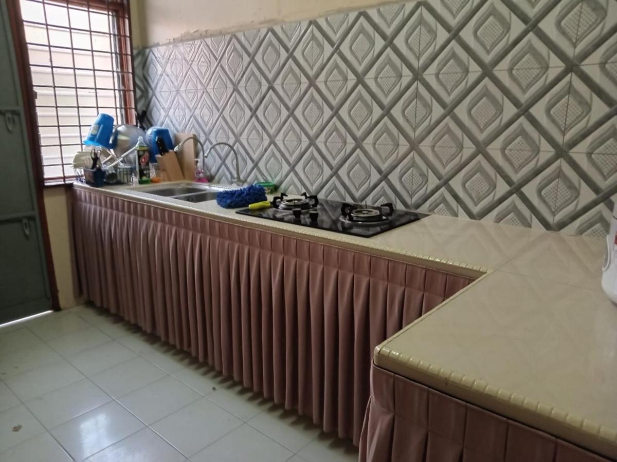 Pangsapuri Ria & Kids Pool Alor Setar